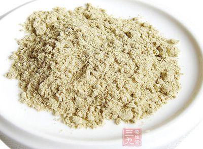 胡椒的氣味能增進(jìn)食欲；胡椒性溫?zé)?，對胃寒所致的胃腹冷痛、腸鳴腹瀉有很好的緩解作用