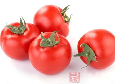 番茄紅素是番茄中重要的營(yíng)養(yǎng)成分，能自動(dòng)的清除人體內(nèi)的自由基