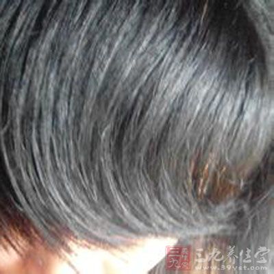 <em>头发干枯毛躁</em> <em>头发干枯毛躁</em>怎么办? - 三九养生