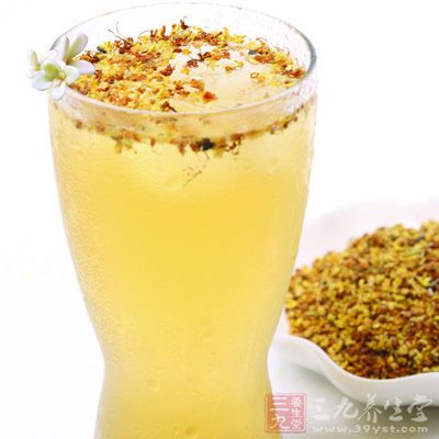 可以用桂花茶，准备桂花3克，红茶5克