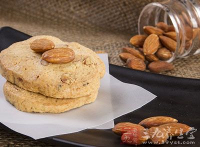 仁饼是一款广东省传统的汉族饼食名吃