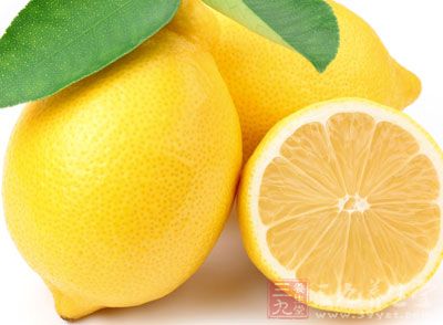 柠檬酸酸甜甜的，是很多人都很喜欢吃的水果