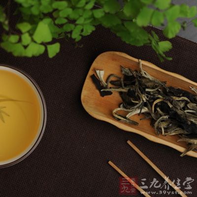 泡茶的茶叶用量，以茶叶品种和饮茶者习惯而定