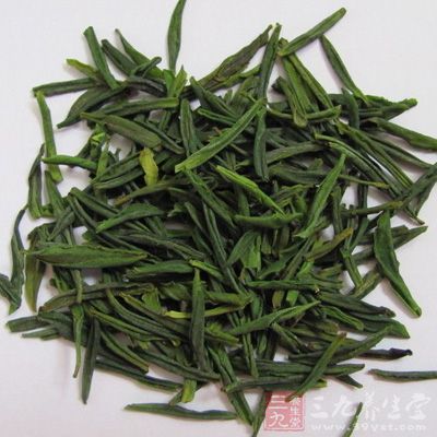 老鹰茶的品质较高，但产量较小