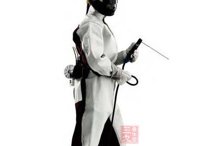 穿脱防护服27个步骤 洗手12次穿脱防护服