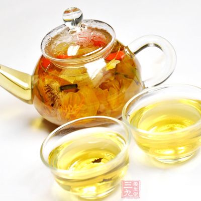 泡花茶用什么茶具——玻璃