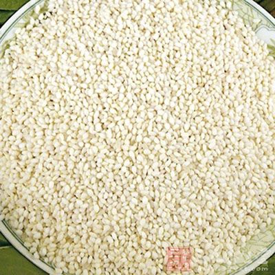 百岁老人<em>为何</em>白发转黑(2) - 三九养生堂