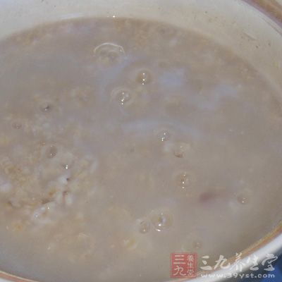 宜食苡仁粥