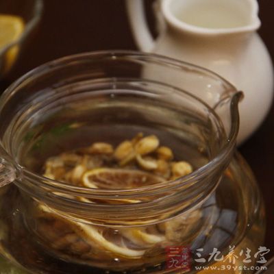 檸檬菊花茶補(bǔ)水、降火