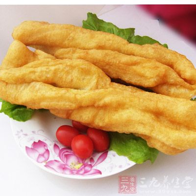 油條是常見的油炸食物