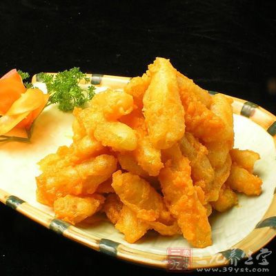 油炸食品的卫生问题首当其冲，特别是在卫生标准没有规范的中国