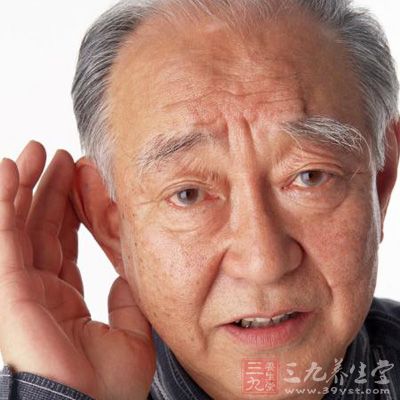 治疗老年性耳鸣耳聋的15种偏方_五官科偏方_