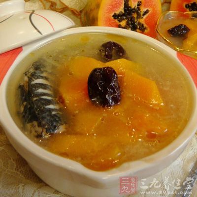 木瓜鯽魚湯