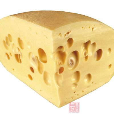 人造黄油是指一些餐桌上用的涂抹油脂和一些用于起酥的油脂 人造黄油是指一些餐桌上用的涂抹油脂和一些用于起酥的油脂