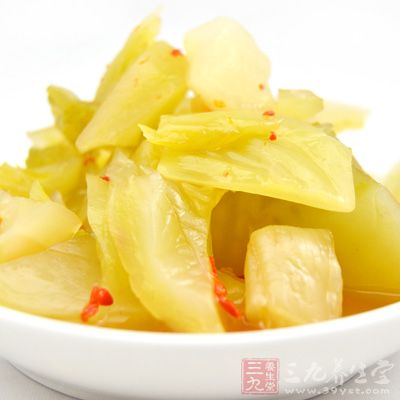 腌制食品在腌制过程中,需要大量放盐,这会导致此类食物钠盐含量超标 腌制食品在腌制过程中,需要大量放盐,这会导致此类食物钠盐含量超标