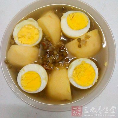 绿豆鸡蛋糖水