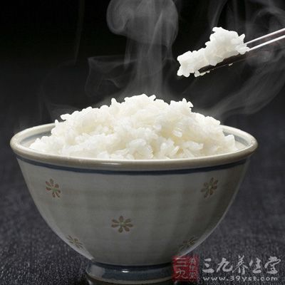 食用精制白米飯會(huì)比冰淇淋讓血糖值上升的速度還要快