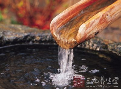 权威解读包装饮用水新国标三大焦点