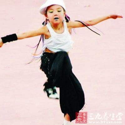 学跳街舞经常跳街舞够减肥瘦身(4)煮v街舞黄豆吃图片