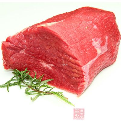 糖尿病患者膳食中蛋白质的供给应充足，如瘦肉