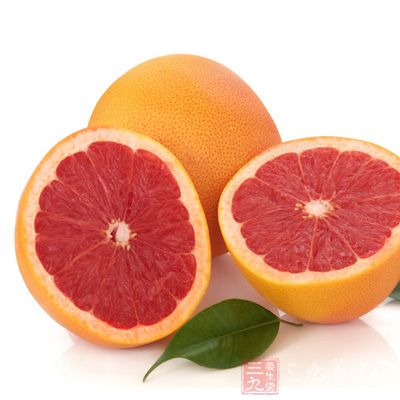 西柚又称葡萄柚，因西柚减肥法的盛行，而一直被视为减肥人士的大爱
