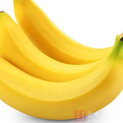 香蕉也能滋润美白肌肤，能够软化角质，淡化斑点