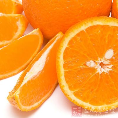 每天喝3杯橙汁可以增加体内高密度脂蛋白(HDL)的含量
