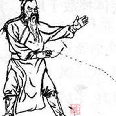 右脚向右侧前方摆跨一步，避闪其左拳