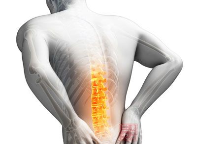 腰扭伤的治疗方法 腰扭伤怎么办