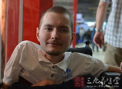 全球首例换头手术志愿者 我没疯