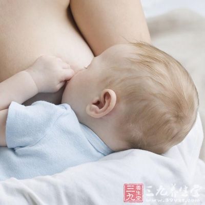 选择母乳喂养