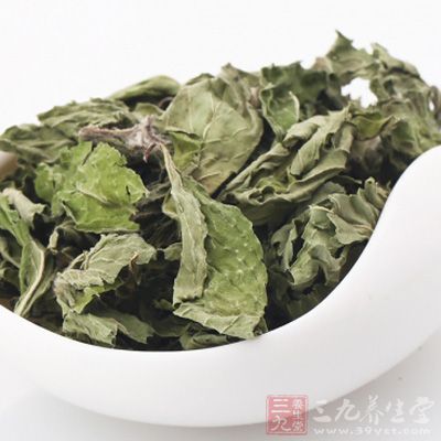 薄荷味辛，氣清郁香竄，性平