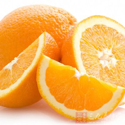 柑橘也叫做蜜柑，其中含有大量的维生素C