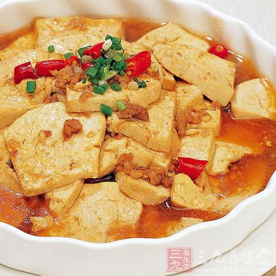 茯苓豆腐1份、全麦馒头1个 茯苓豆腐1份、全麦馒头1个