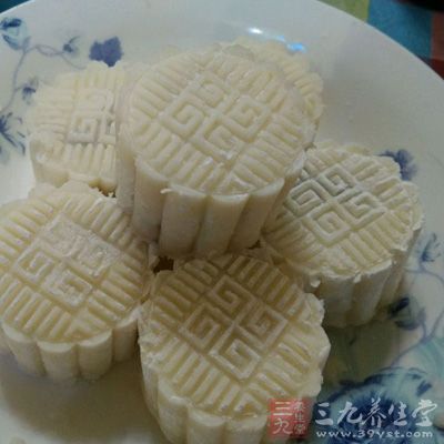 脾胃虛弱，食欲不振，消化不良，大便稀溏，體倦乏力等;或用于補(bǔ)腎強(qiáng)身，增進(jìn)食欲山藥糕