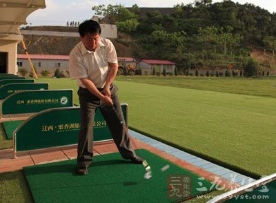 高尔夫入门 如何练习高尔夫