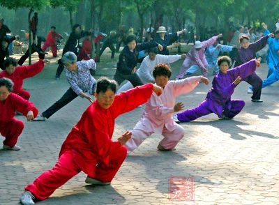 太极拳视频 如何掌握太极中正修炼方法