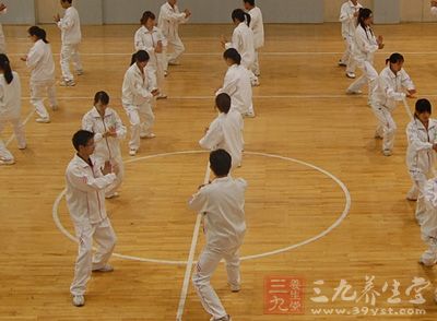 太极拳视频 初学者怎么掌握太极关键点