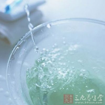 醋能刺激胃酸分泌、幫助消化