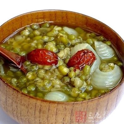 喝绿豆粥去胃火