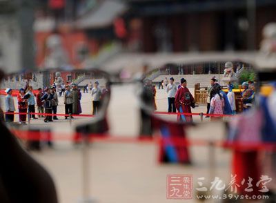 近视_近视眼怎么恢复及矫正和原因