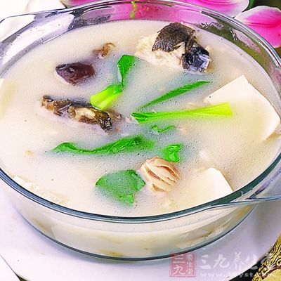 魚頭豆腐湯