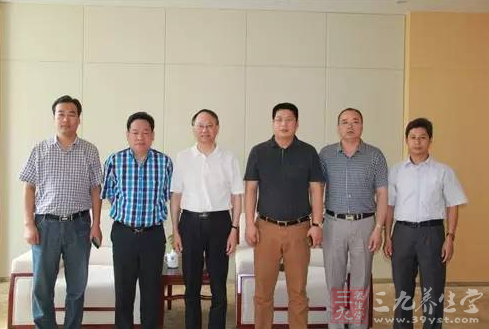 物资协会领导拜访安徽中医药大学校长王键教授