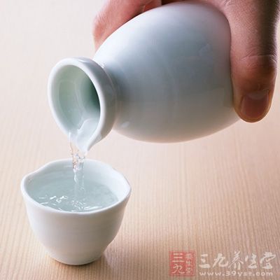 每日飲用量好不要超過2兩