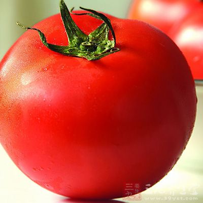 西红柿营养丰富且热量低