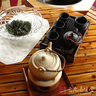 茶壶或茶海底部