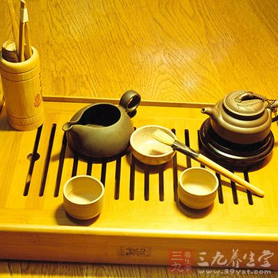 茶具介绍 如何正确使用茶具(13)