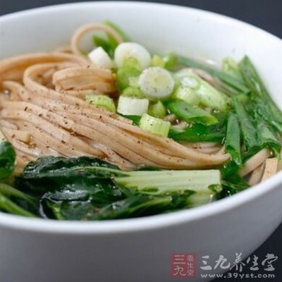 白胡椒热汤面治感冒