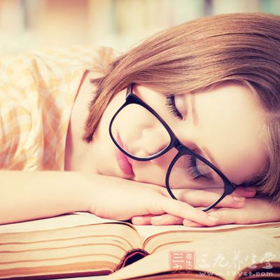 卧室里放啥植物竟成失眠克星(4)