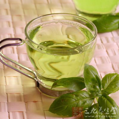 綠茶有助于護(hù)齒明目茶葉中含氟量較高